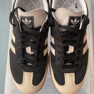 Adidas Samba OG Core Black / Wonder White / Silver Metallic